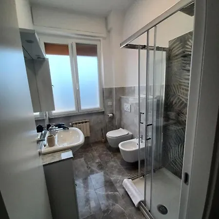 公寓 Adelina House 斯培西亚